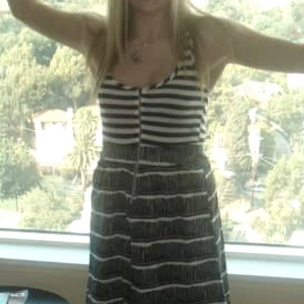 ANTHROPOLOGIE Striped Dress    - Picture 16 of 16